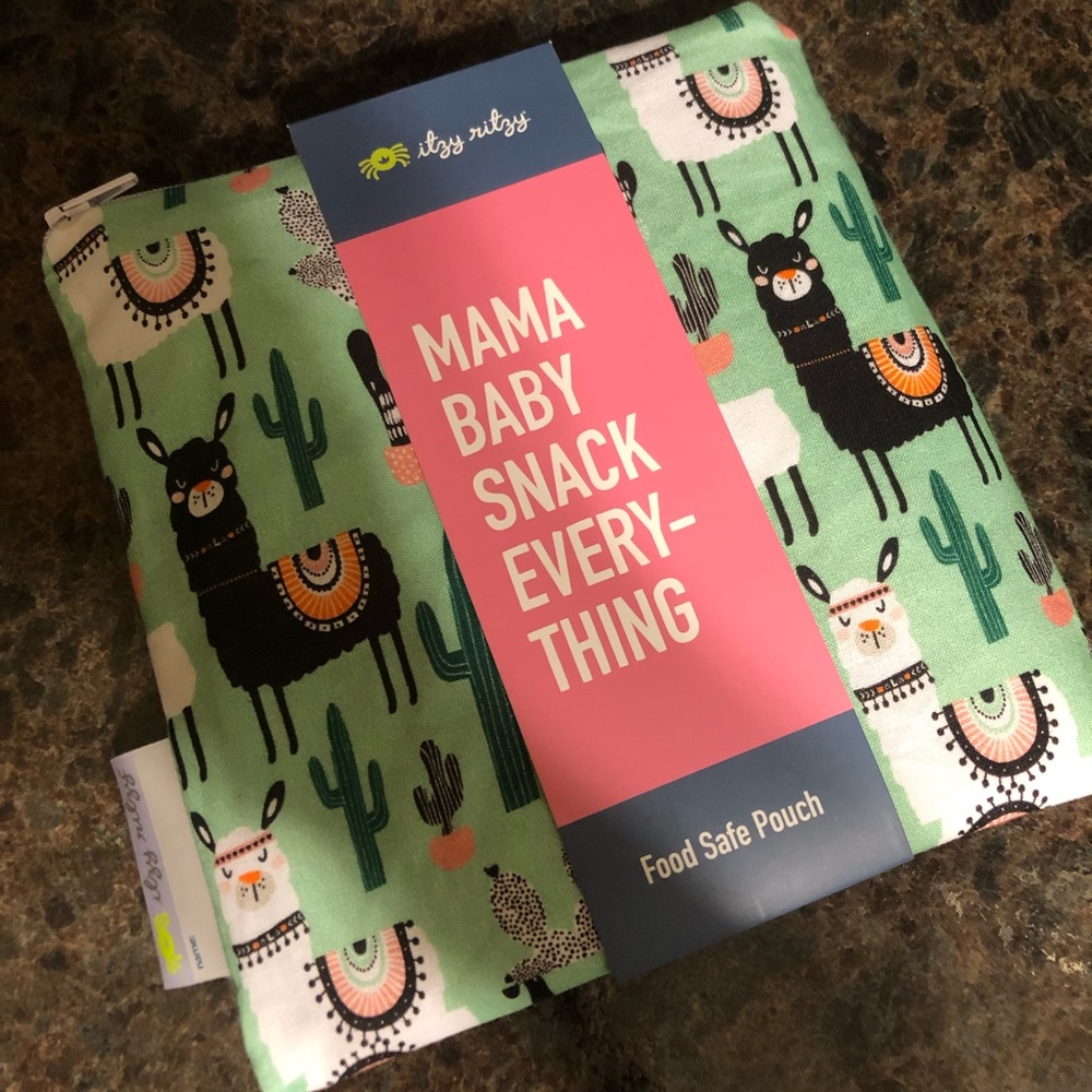Itzy Ritzy Llama snack bag NWT